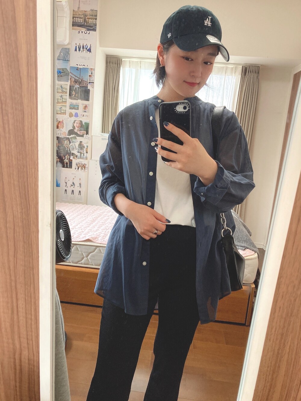 「プチプラ、ボーイッシュ、キャップ、大学生、シンプル」｜「UNIQLOのアイテム（シャツ/ブラウス、グレー系）」を使った、Toukoさん（レディース・156cm）の夏コーディネートの1枚目の写真