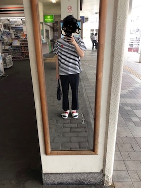「COMME des GARCONS（コムデギャルソン）のアイテム（Tシャツ/カットソー、ブラック系）」を使った、sp300さん（メンズ・166cm）の秋コーディネート