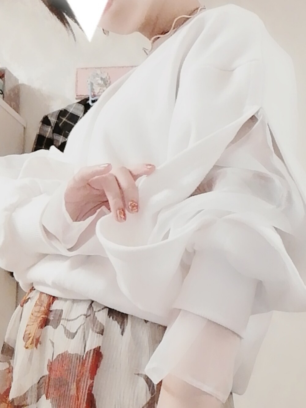 「秋コーデ」｜「DHOLICのアイテム（トップス、ホワイト系）」を使った、田舎ぐらしのMichelleさん（レディース・154cm）の秋コーディネートの1枚目の写真