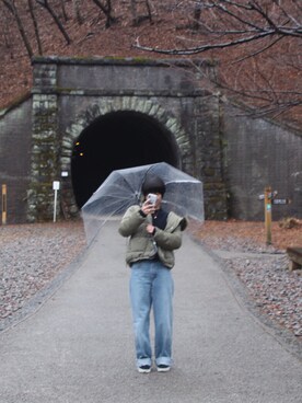 「UNIQLO（ユニクロ）のハイライズワイドストレートジーンズ（デニムパンツ）」を使った、Ryoさん（レディース・159cm）の春コーディネート