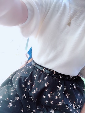 「しまむら（シマムラ）のアイテム（ニット/セーター、ホワイト系）」を使った、住民Bさん（レディース・151cm）の夏コーディネート