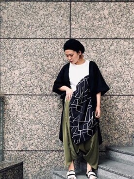 「OSMOSIS（オズモーシス）のアイテム（ノーカラージャケット）」を使った、Serinaさん（レディース・160cm）の夏コーディネート