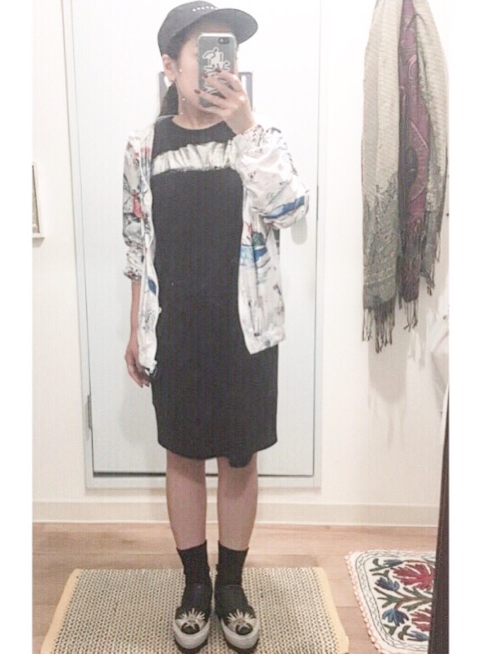 「低身長」｜「MM6 Maison Margielaのアイテム（ワンピース/ドレス、ブラック系）」を使った、tommmmmoさん（レディース・147cm）の秋コーディネートの1枚目の写真