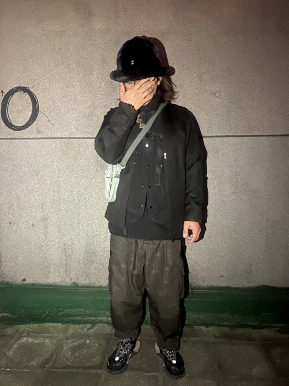 「冬コーデ、ootd、oversize、NIKE」｜「KANGOLのFaux Fur Casual（ハット、ベージュ系）」を使った、王昱舜さん（メンズ・168cm）の冬コーディネートの1枚目の写真