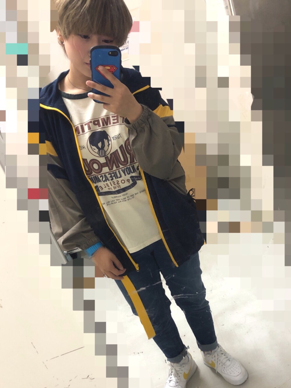 「Double name、カジュアル、NIKE、ショートカット、金髪、原宿」｜「DOUBLE NAMEのメッシュブルゾン（ブルゾン、ブルー系）」を使った、よっさんさん（レディース・153cm）の夏コーディネートの1枚目の写真