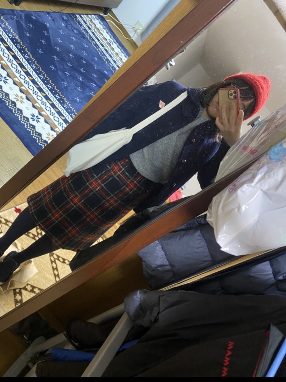 「オトナカジュアル、低身長、スカートコーデ、チェックスカート、冬コーデ、ダントン、昔の服」｜「niko and...のスポンディッシュタートルプルオーバー【niko and ...】（ニット/セーター、グレー系）」を使った、moeri0506さん（レディース・153cm）の冬コーディネートの1枚目の写真