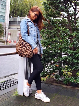 「imvely（-）のアイテム（バッグ）」を使った、chikaさん（レディース・158cm）の秋コーディネート