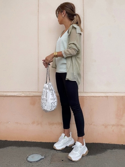 Chika Fifthのシャツ ブラウスを使ったコーディネート Wear