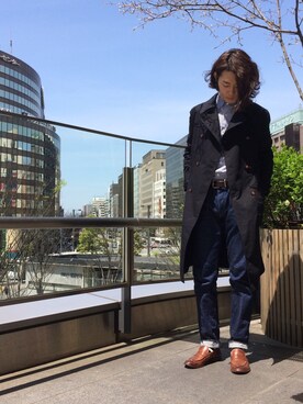 「Johnbull Private labo（ジョンブルプライベートラボ）のアイテム（トレンチコート）」を使った、J2さん（メンズ・180cm）の春コーディネート