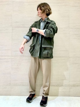 「johnbull」｜「アイテム（ミリタリージャケット）」を使った、J2さん（メンズ・180cm）の秋コーディネート