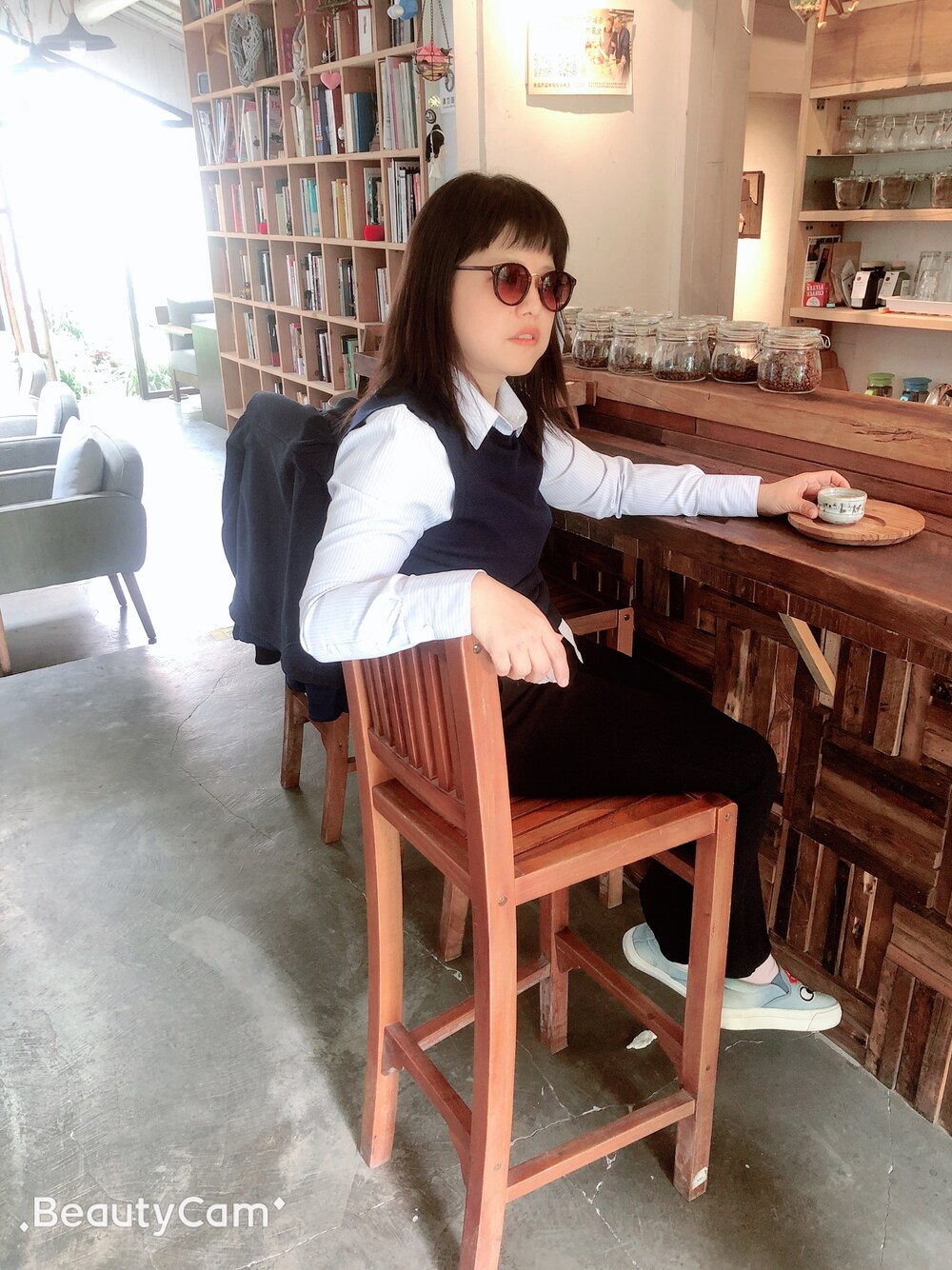 「芝美日禾のアイテム（ブラジャー、ブルー系）」を使った、落絮11さん（レディース・156cm）の春コーディネートの1枚目の写真