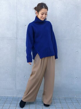 「STUDIOUS（ステュディオス）のアイテム（パンツ）」を使った、KAORIさん（レディース・153cm）の秋コーディネート