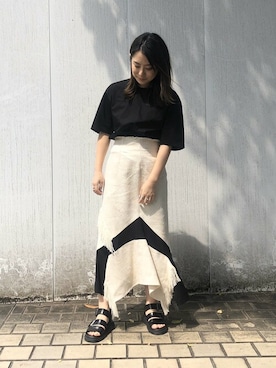 「UNITED TOKYO（ユナイテッドトウキョウ）のアイテム（Tシャツ/カットソー）」を使った、KAORIさん（レディース・153cm）の夏コーディネート