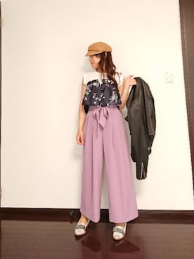 「むぎわら帽子」｜「アイテム（ライダースジャケット）」を使った、chikoさん（レディース・156cm）の春コーディネート