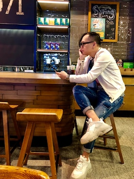 「DSQUARED2（ディースクエアード）のアイテム（ライダースジャケット）」を使った、Alexizさん（メンズ・170cm）の春コーディネート