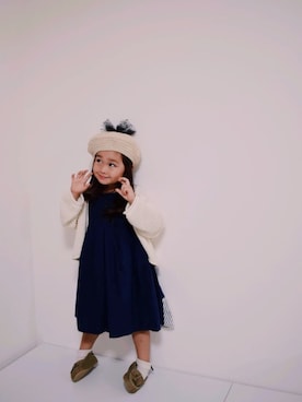 「allolun.（オールオルン）のアイテム（ワンピース/ドレス）」を使った、RINKOさん（キッズ・90cm）の秋コーディネート