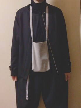 ショルダーバッグを使った 首かけショルダー のメンズコーディネート