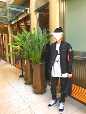 「OSIRIS（オサイラス）のアイテム」を使った、yussaさん（メンズ・175cm）の冬コーディネート