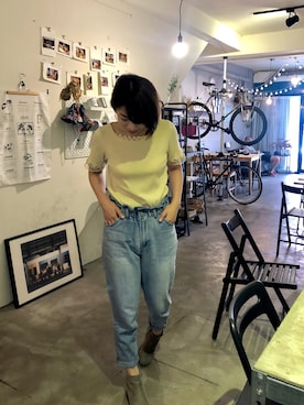 「MAJESTIC LEGON（マジェスティックレゴン）のスクエア袖フラワートップス（Tシャツ/カットソー、ホワイト系）」を使った、Yuthikaさん（レディース・163cm）の秋コーディネート