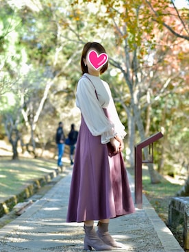 「INGNI（イング）の袖異素材ボリュームスリーブキャンディトップス／A（Tシャツ/カットソー、ホワイト系）」を使った、Yuthikaさん（レディース・163cm）の冬コーディネート