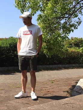 「白キャップ」｜「アイテム（アナログ腕時計）」を使った、Kさんさん（メンズ・173cm）の春コーディネート