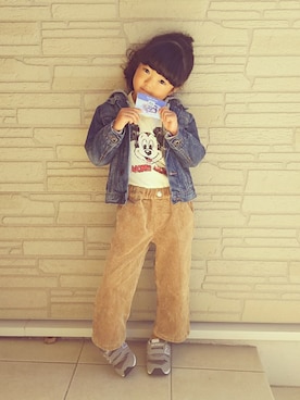 「ミッキーT」｜「アイテム（デニムジャケット）」を使った、sana♡さん（キッズ・110cm）の秋コーディネート