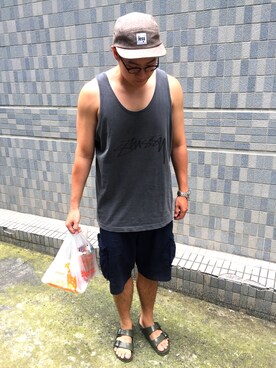 「LESS（レス）のアイテム（帽子）」を使った、魏弘平さん（メンズ・183cm）の春コーディネート