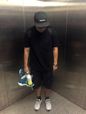 魏弘平さんのコーディネート