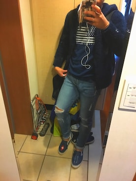 「blue」｜「アイテム（パーカー）」を使った、yu-jiさん（メンズ・175cm）の秋コーディネート