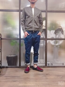 「BEAMS（ビームス）のアイテム（MA-1）」を使った、宮地政史  さん（メンズ・172cm）の春コーディネート
