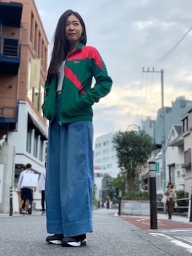 「原宿」｜「アイテム（ジャージ）」を使った、リーボックさん（レディース・168cm）の秋コーディネート