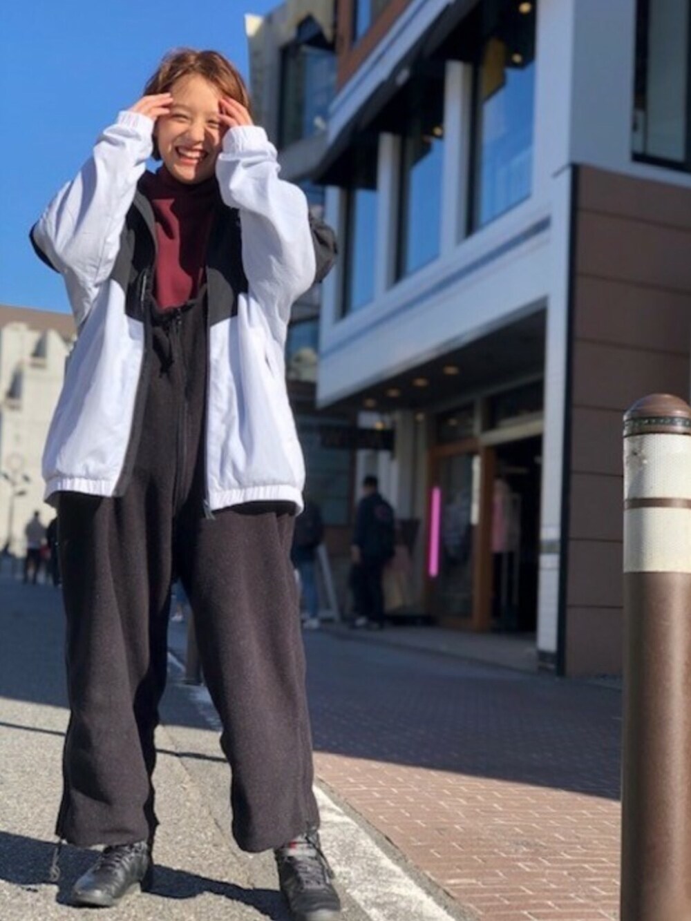 「reebok、原宿、メンズライク、ゆるコーデ、キャットストリート、リーボッククラシック、Reebokclassic、リーボッククラシックストア原宿、rhtaki、rhclassic」｜「ReebokのReebok CLASSIC（リーボック クラシック）フリースタイル ハイ（シューズ、ブラック系）」を使った、リーボックさん（レディース・153cm）の秋コーディネートの1枚目の写真
