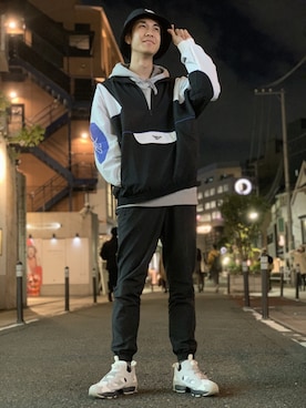 「アノラック」｜「アイテム（ナイロンジャケット）」を使った、リーボックさん（メンズ・177cm）の冬コーディネート