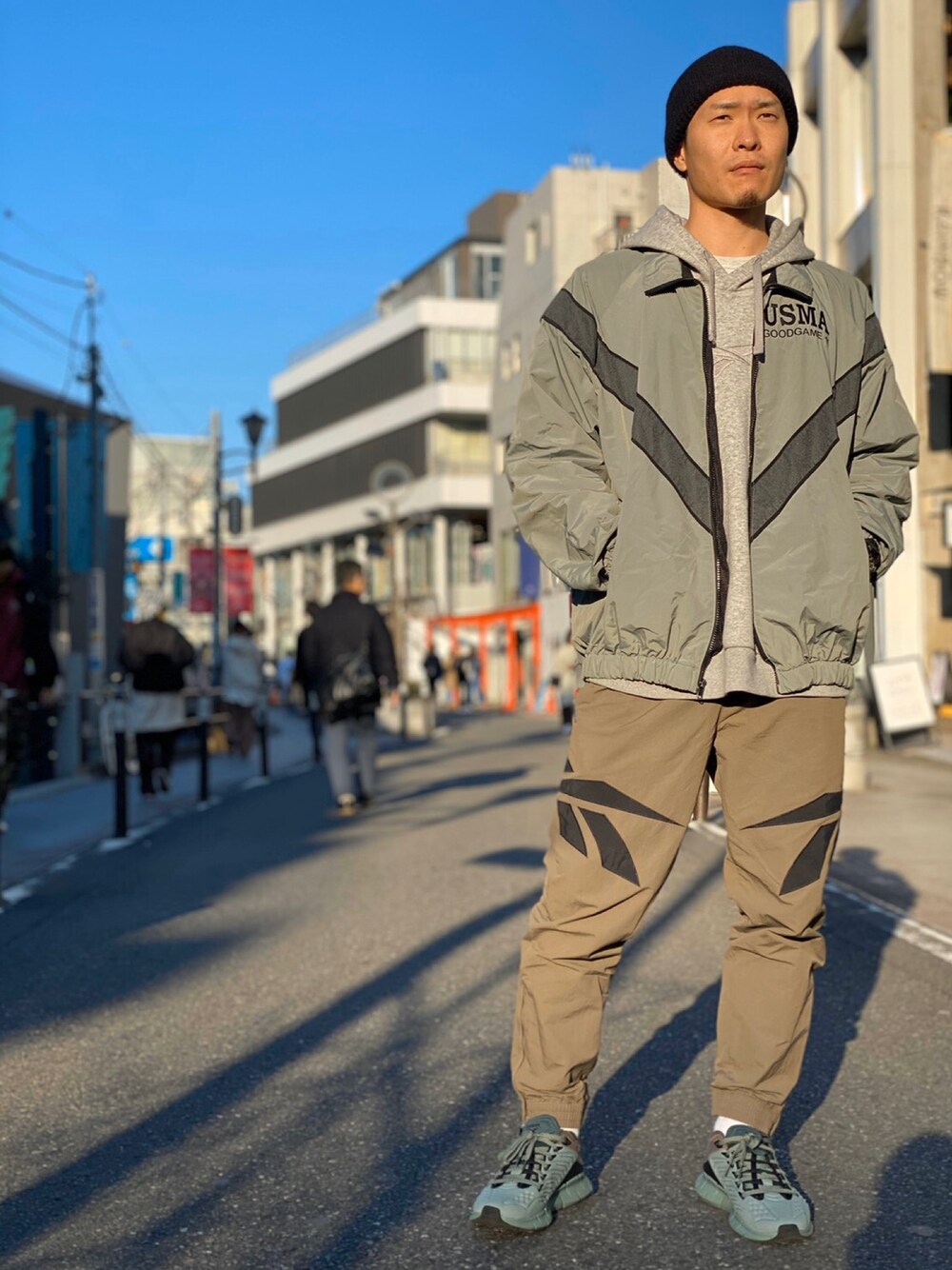 「古着、reebok、ストリート、オーバーサイズ、春コーデ、Reebokclassic、リーボッククラシックストア原宿、rhuda、rhzigkinetica、rheightyone」｜「Reebokの【Reebok eightyone】エイティーワン ウーブンパンツ / 81 WOVEN PT（パンツ、その他）」を使った、リーボックさん（メンズ・169cm）の春コーディネートの1枚目の写真