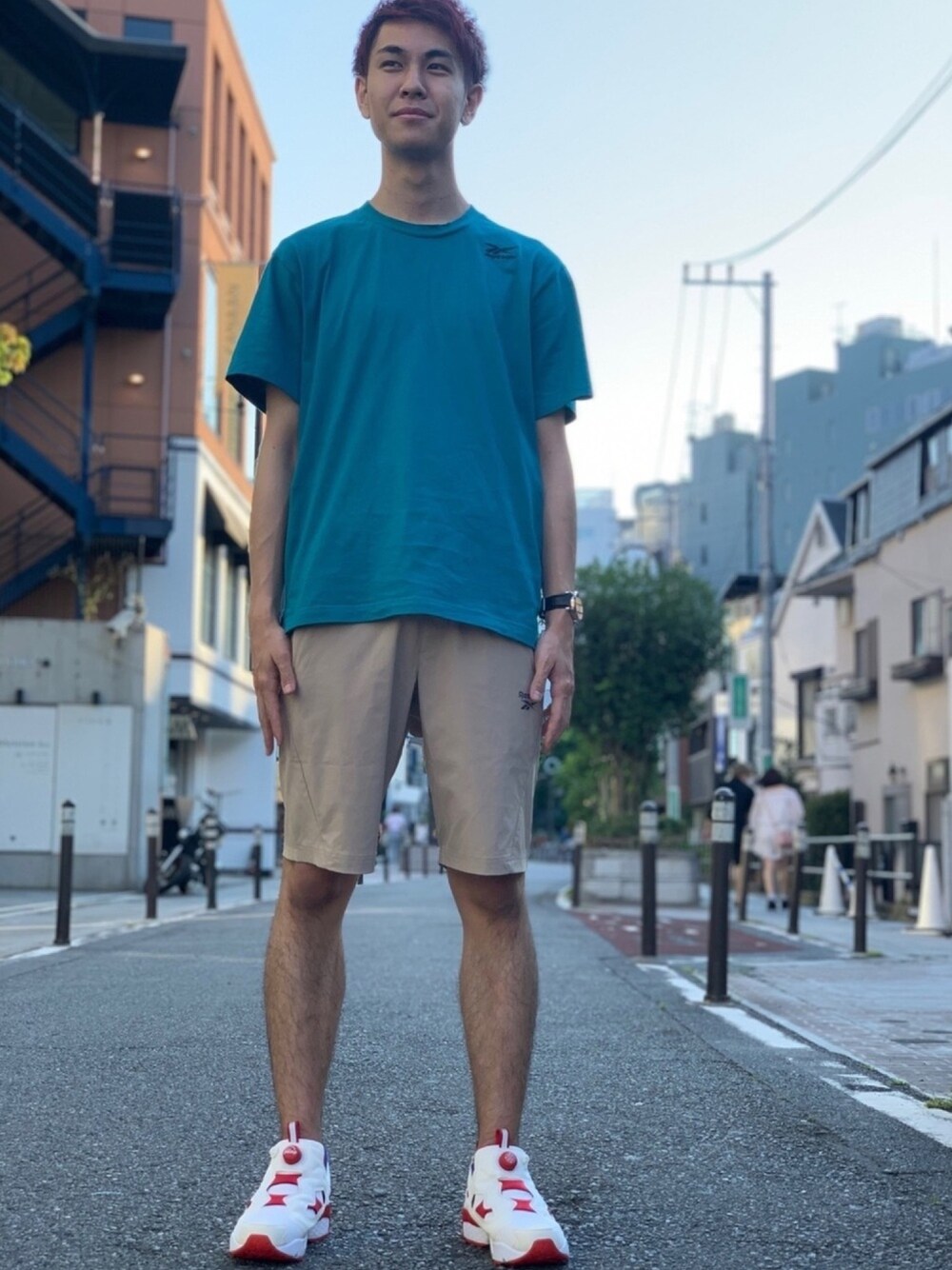 「カジュアルコーデ、夏コーデ、rhaki、rhpump、rheightyone、リーボッククラシックストア原宿、reebok、スニーカーコーデ、休日スタイル、お洒落さんとつながりたい」｜「Reebokの【Reebok eightyone】エイティワン Tシャツ [eightyone Tee]（Tシャツ/カットソー、グリーン系）」を使った、リーボックさん（メンズ・179cm）の夏コーディネートの1枚目の写真