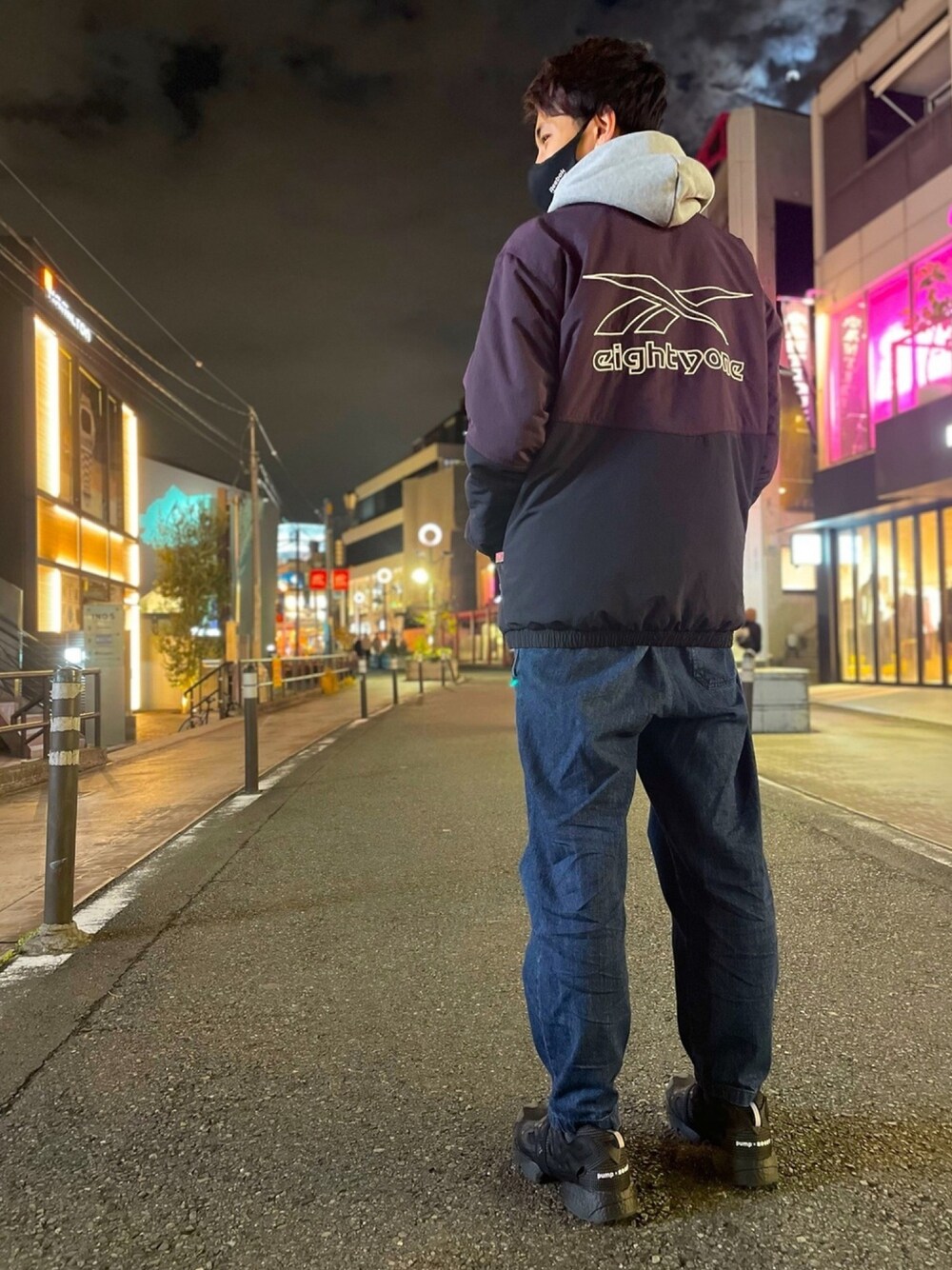 「カジュアルコーデ、冬コーデ、ootd、ゆるコーデ、ビッグシルエット、reebok、rhaki、rheightyone、rhcollabo、リーボッククラシックストア原宿」｜「Reebokの【Reebok eightyone】エイティワン ウーブン トラック ジャケット / EightyOne Woven Track Jacket（ジャケット/アウター、その他）」を使った、リーボックさん（メンズ・179cm）の冬コーディネートの1枚目の写真