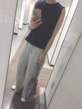 「H&M（エイチ・アンド・エム）のアイテム（その他パンツ、ホワイト系）」を使った、Kanakoさん（レディース・163cm）の夏コーディネート