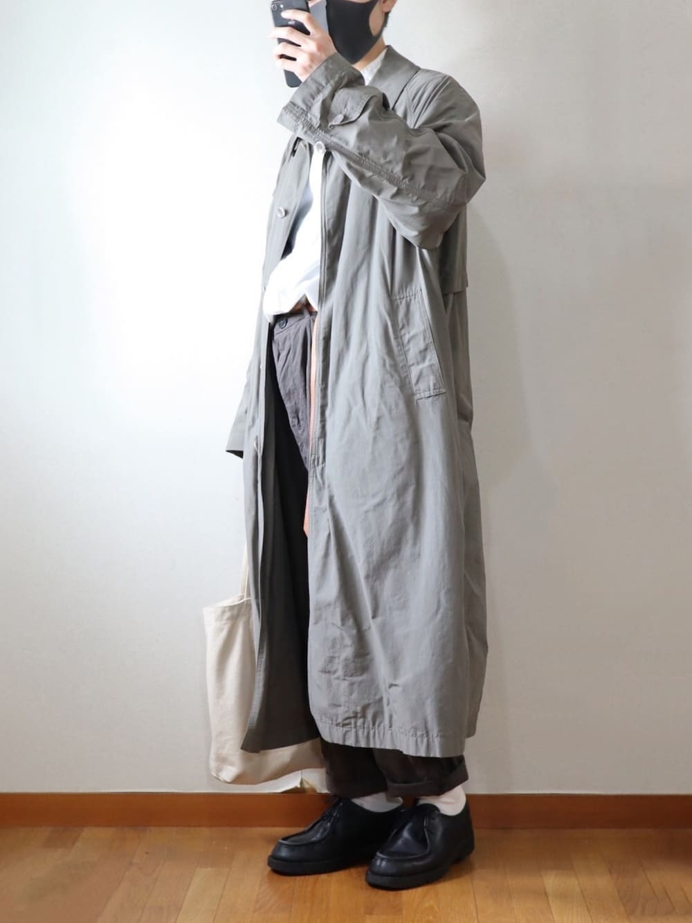 Steven Alan＞ NYLON SPRING BAL COLLAR COAT-BOLD/コートを使っ