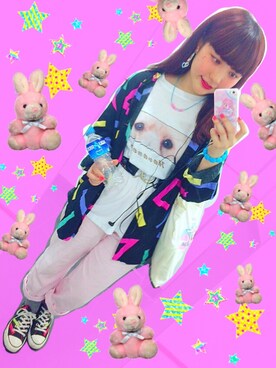 「80年代」｜「アイテム（Tシャツ/カットソー）」を使った、♡URARA♡さん（レディース・160cm）の秋コーディネート