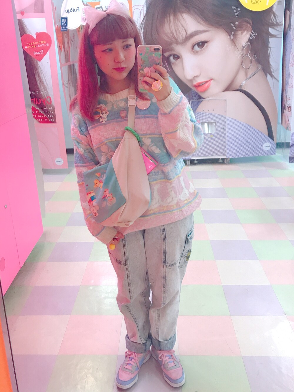 「ファンシー、fancy、ファンシーセーター、ケミカルウォッシュ、reebok、CRYSTAL BALL(CRYSTAL BALL)、キキララ、ケアベア、古着、used」｜「usedのアヒルのファンシーセーター（ニット/セーター、その他）」を使った、♡URARA♡さん（レディース・160cm）の秋コーディネートの1枚目の写真