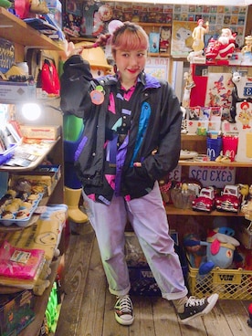 「80s」｜「アイテム（ナイロンジャケット）」を使った、♡URARA♡さん（レディース・160cm）の冬コーディネート