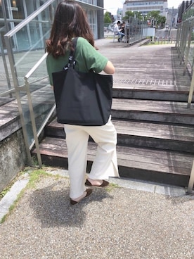 「リブニットパンツ」｜「アイテム（サンダル）」を使った、myさん（レディース・157cm）の夏コーディネート