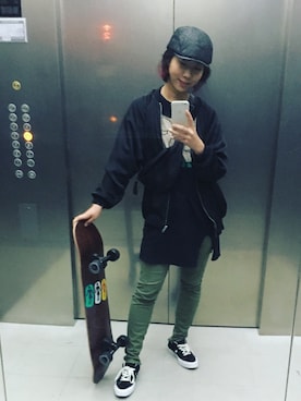 Koliさんのコーディネート