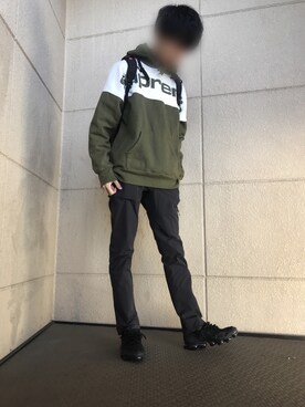 「kicks」｜「アイテム（アナログ腕時計）」を使った、S.Hirokiさん（メンズ・178cm）の冬コーディネート