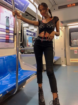 「red」｜「アイテム（その他）」を使った、💔Isa 💔さん（レディース・168cm）の秋コーディネート