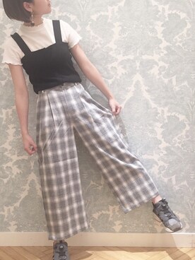 「ショッピング」｜「アイテム（キャミソール）」を使った、架さん（レディース・167cm）の春コーディネート