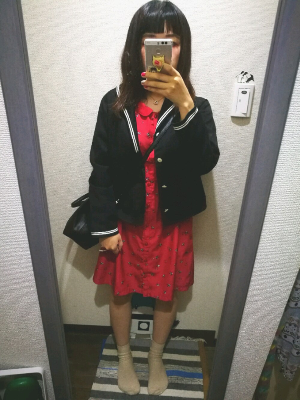 「FREE'S SHOPのアイテム（ワンピース、レッド系）」を使った、ティムチョクさん（レディース・153cm）の秋コーディネートの1枚目の写真