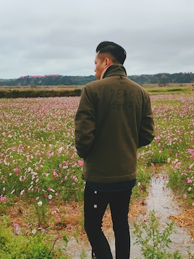 「carhartt」｜「アイテム（ミリタリージャケット）」を使った、Zenith Chouさん（メンズ・175cm）の冬コーディネート