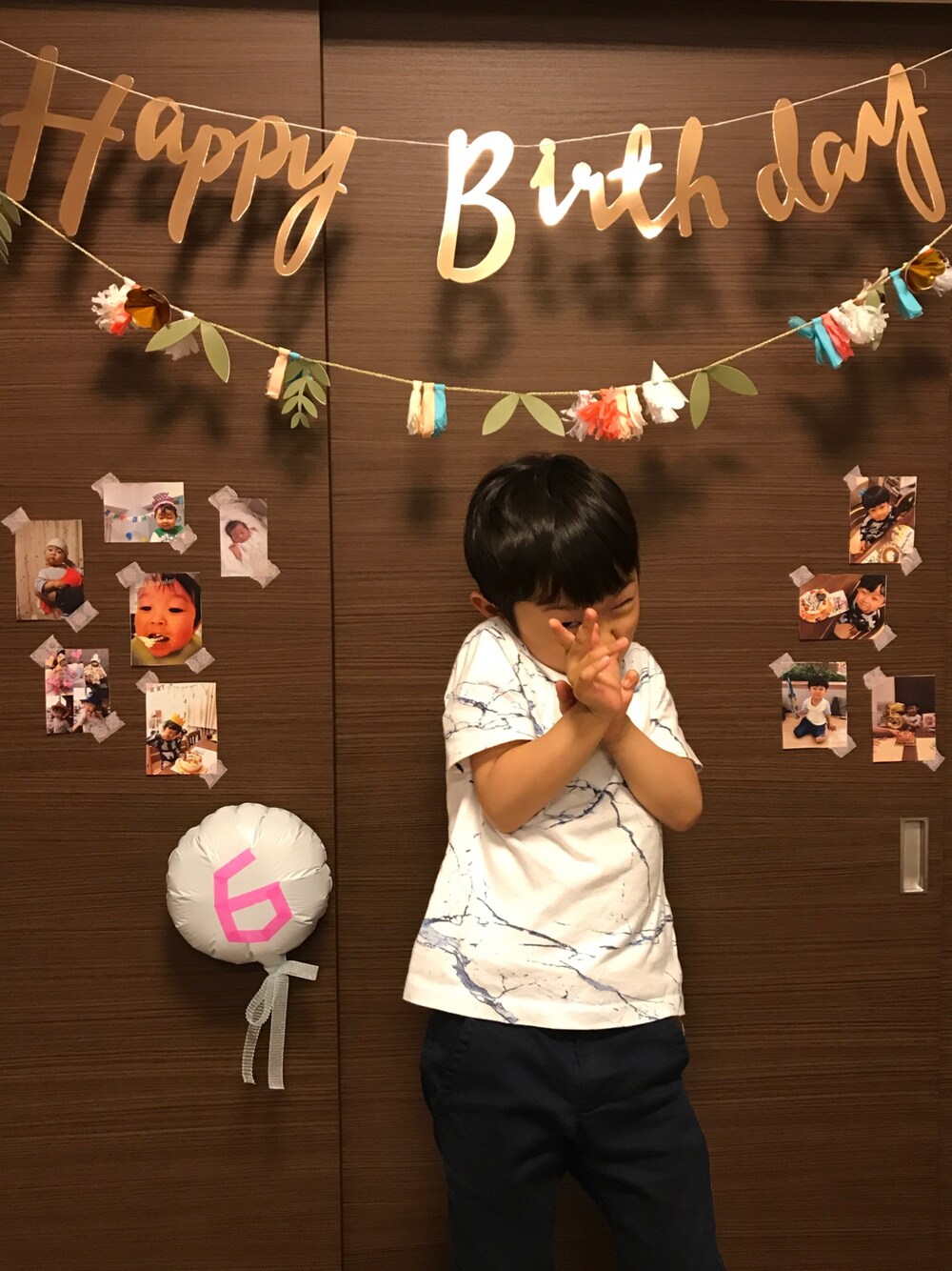 「誕生日、6歳、年長男子、おめでとう！」｜「babyGAPのアイテム（Tシャツ/カットソー、ホワイト系）」を使った、shuntakyotaさん（キッズ・110cm）の夏コーディネートの1枚目の写真