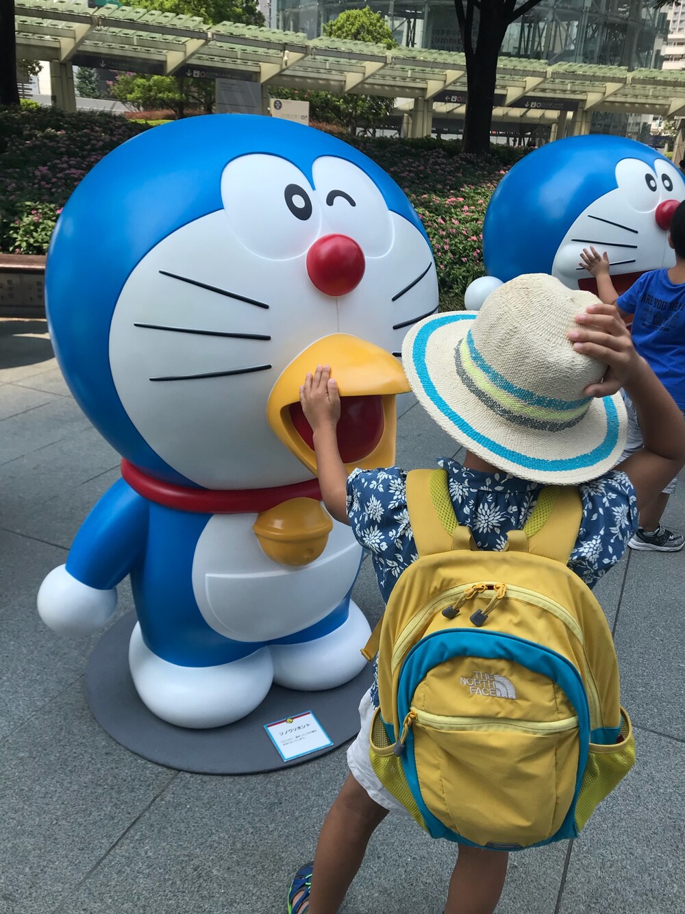 「ドラえもん、テレビ朝日、夏休み、麦わら帽子、小学生」｜「ZARAのアイテム（ハット、ベージュ系）」を使った、shuntakyotaさん（キッズ・120cm）の秋コーディネートの1枚目の写真
